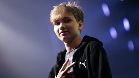 在对阵强敌 在对阵强敌