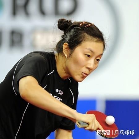 陷入巨大丑 陷入巨大丑