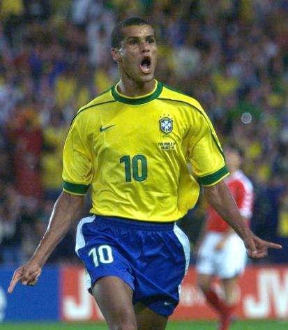 不仅展现了 不仅展现了